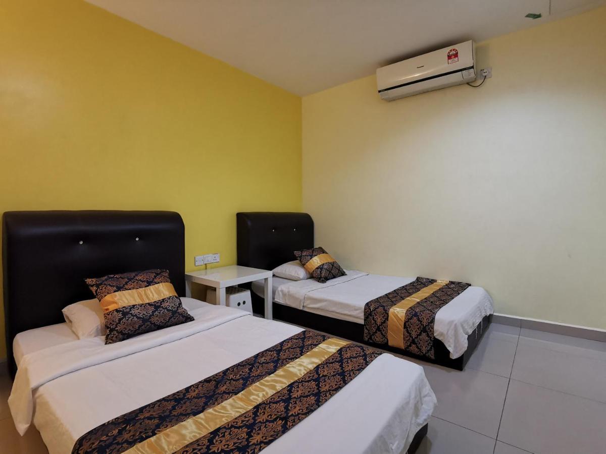 Garden Inn Lumut Exterior foto